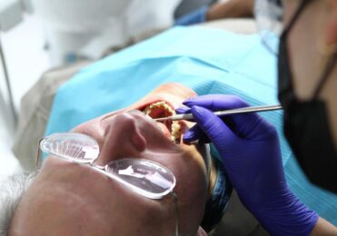 Doença Periodontal: Aprenda Como Prevenir e Tratar Agora